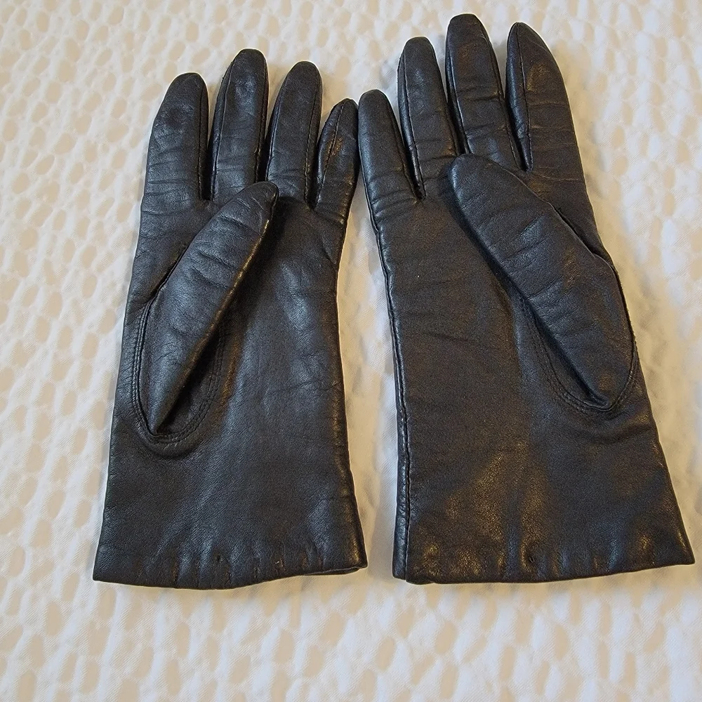 Black Leather Gloves